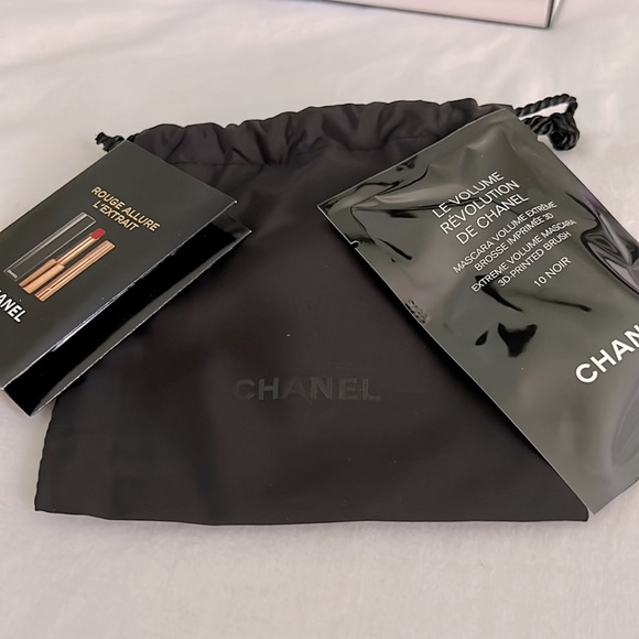 🖤 Chanel Black String Bag - Picture 2 of 5